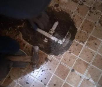 沈北新卫生间漏水维修公司为您分享下卫生间渗水如何处理及注意事项